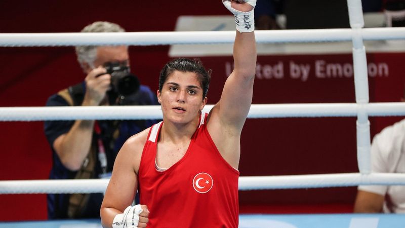 Busenaz Sürmeneli, Tokyo 2020'de finalde