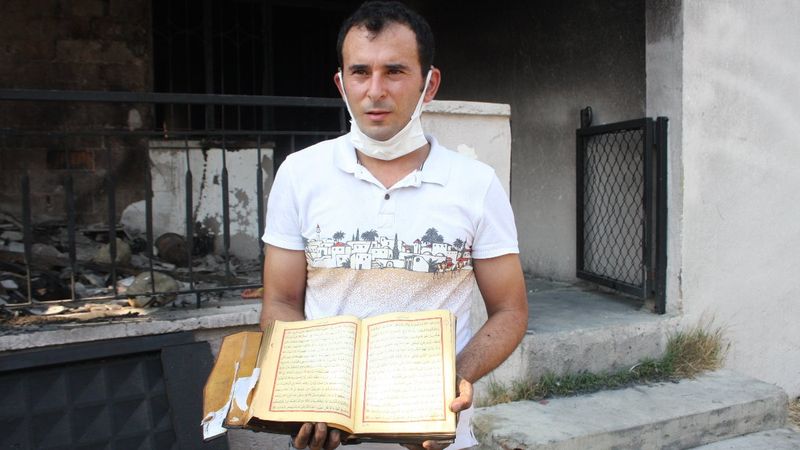 Antalya'da küle dönen evde bir tek Kur'an-ı Kerimler zarar görmedi