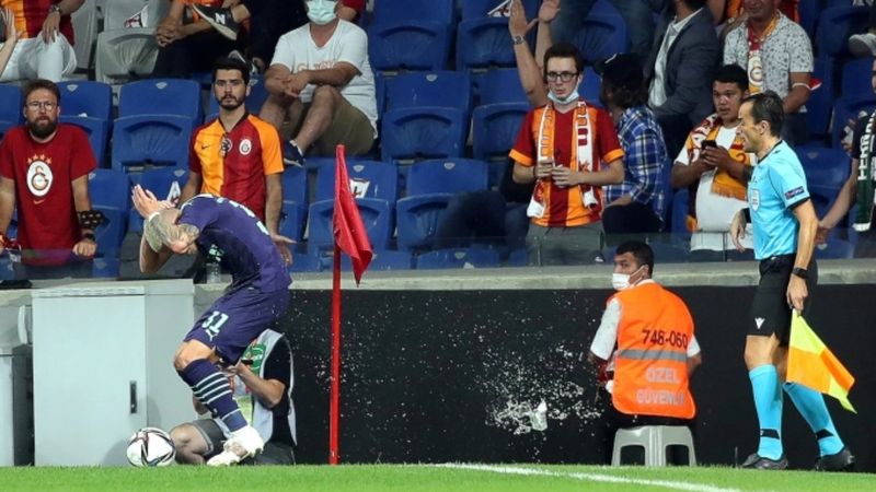 Galatasaray: Ceza almamıza sebep olan taraftara dava açacağız