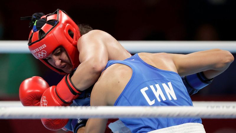 Busenaz Sürmeneli'ye altın madalyayı getiren kroşeler