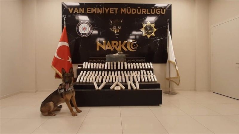 Van'da 42 kilo 900 gram eroin ele geçirildi