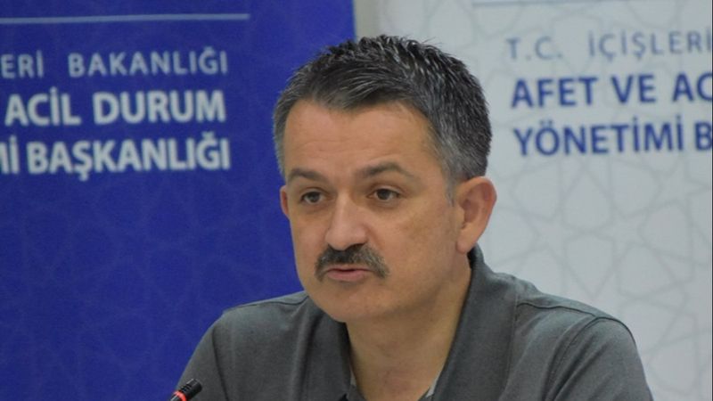 Bekir Pakdemirli: Yunanistan'ın uçak talebi var, değerlendirmeye çalışıyoruz