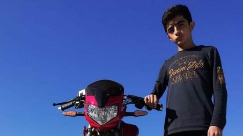 Denizli'de ehliyetsiz ve kasksız motosikletli, kazada öldü