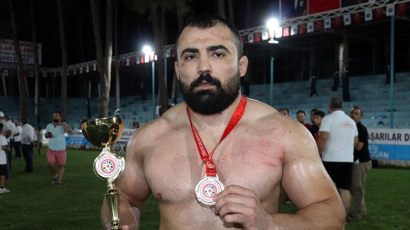 Aba Güreşi Türkiye Şampiyonası'nı Barış Güngör kazandı