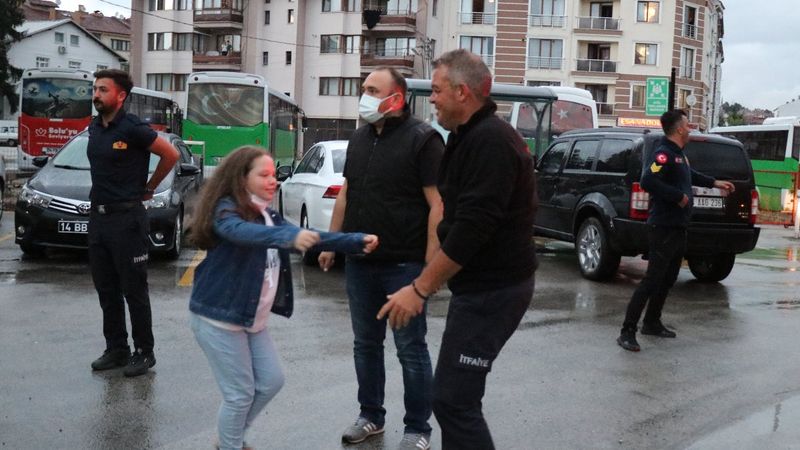 Manavgat'ta görev alan Bolulu itfaiyeciler evlerine döndü