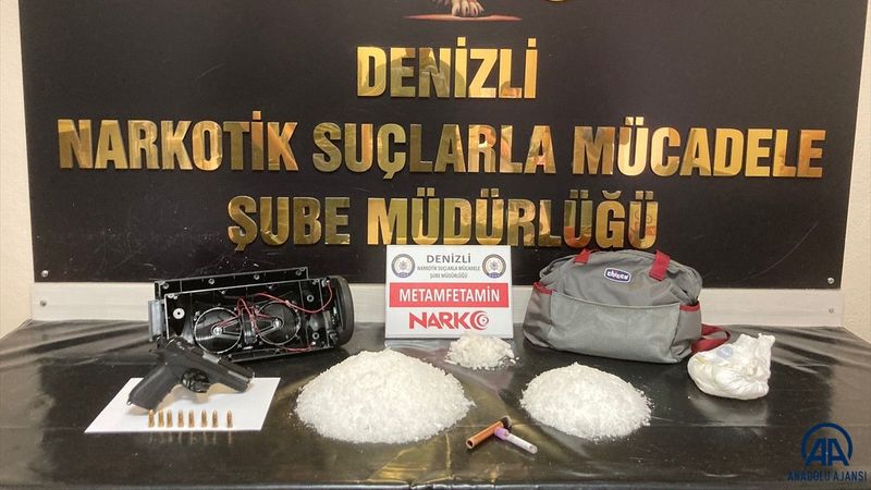 Denizli’de bebek bezinden uyuşturucu çıktı