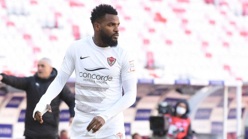 Boupendza: Fenerbahçeli taraftarların ilgisine alıştım