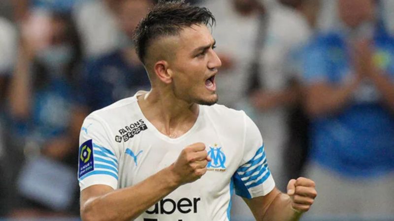 Cengiz Ünder, Marsilya'da ikinci golünü attı