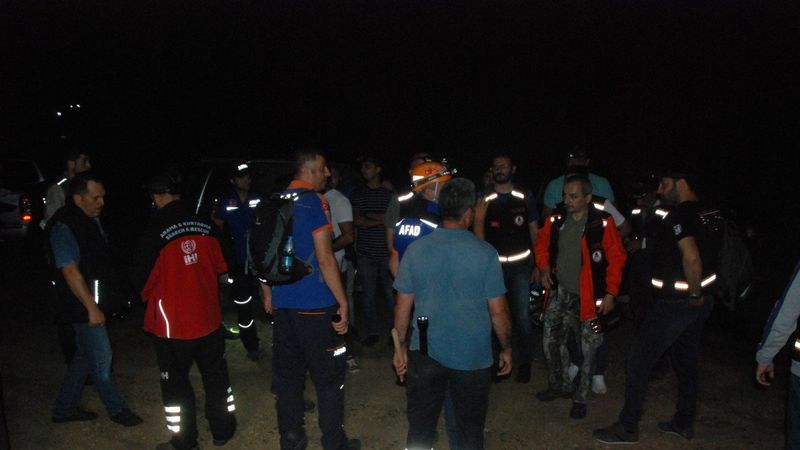 Bartın'da 2 kız kardeş fındık bahçesinden dönerken kayboldu 