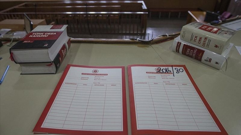 28 Şubat davasında cezası kesinleşen 14 emekli askerin rütbeleri sökülecek