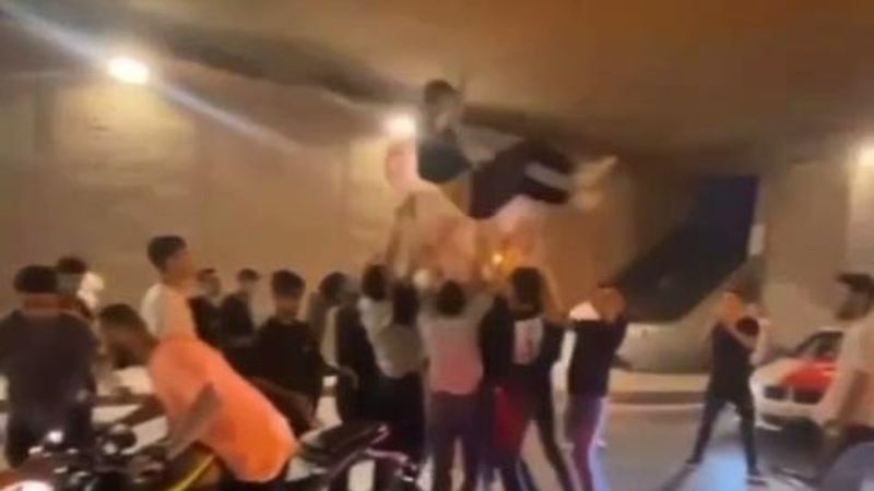 Esenyurt'ta asker eğlencesindeki magandalar, lastik yaktı