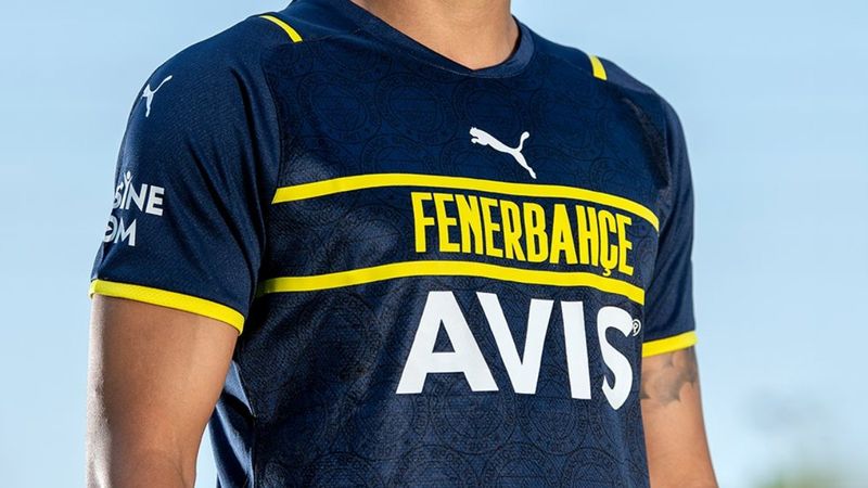 Fenerbahçe'nin üçüncü forması tepki aldı