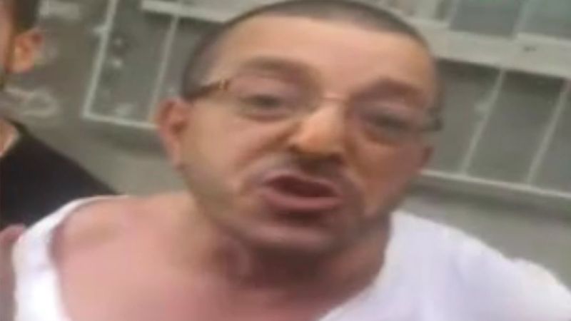 Bağcılar'daki şahıs, polise 'üniformanı çıkartacağım' diyerek küfür savurdu