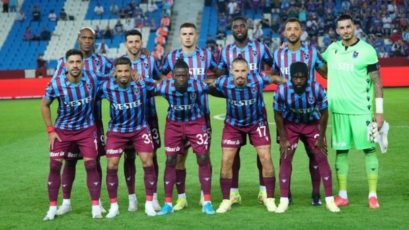Trabzonspor'da Siopis'e yer aranıyor
