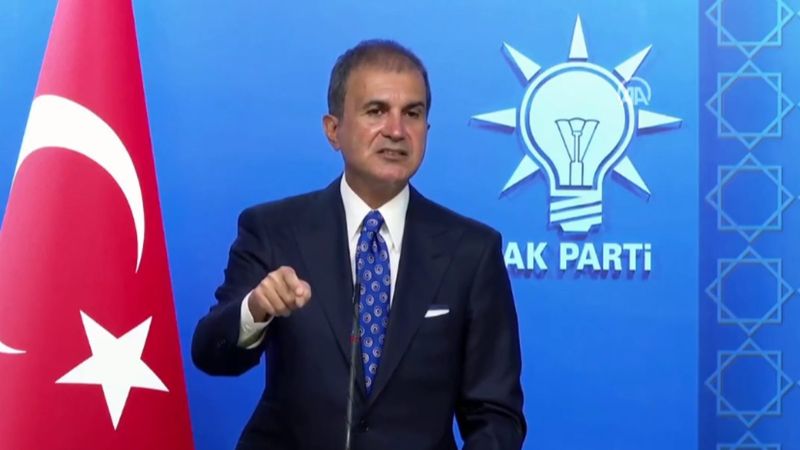 Ömer Çelik: Türkiye göçmen kampı değildir