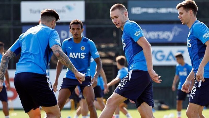 Fenerbahçe'nin Helsinki maçı kamp kadrosu