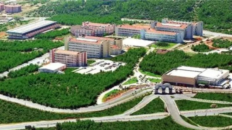 Aşı olan öğrencilerine tablet veriyor! O üniversiteden teşvik kararı...