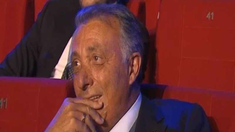 Ahmet Nur Çebi'nin kura sevinci