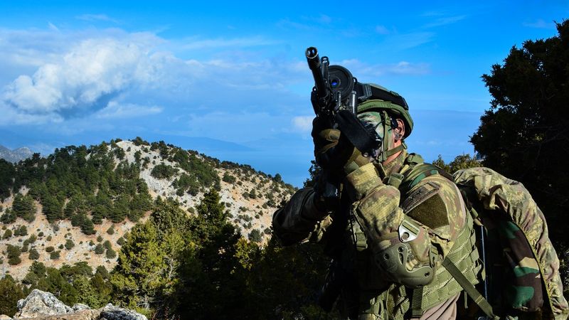 Barış Pınarı bölgesinde 4 terörist öldürüldü