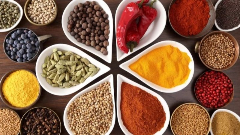 Yemeklere baharat eklemenin faydaları