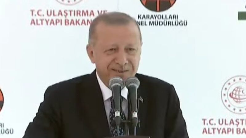 Cumhurbaşkanı Erdoğan'dan çay teklifine yanıt: İşumuz var