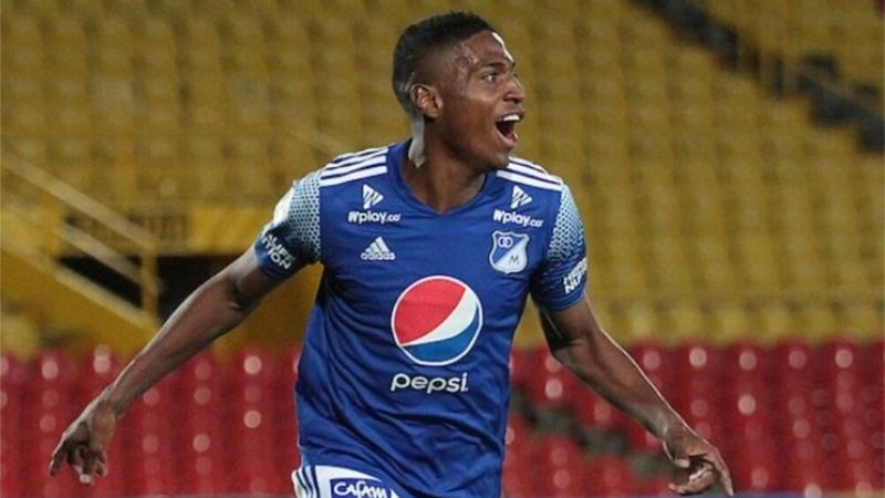 Emerson Rodriguez, City ve Chelsea'yi karşı karşıya getirdi