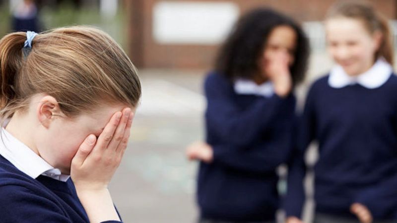 Çocuğunuzun 'Akran Zorbalığı'na uğradığını gösteren 8 işaret