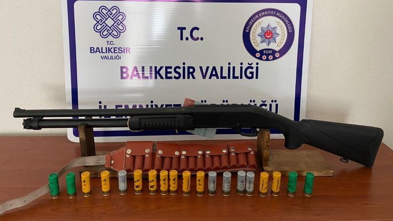 Balıkesir’de 33 kişi gözaltına alındı