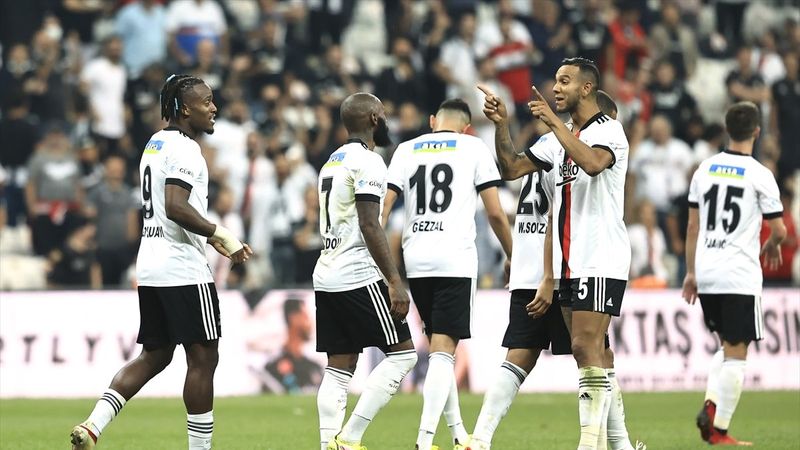 Beşiktaş, Yeni Malatyaspor'u 3 golle yendi