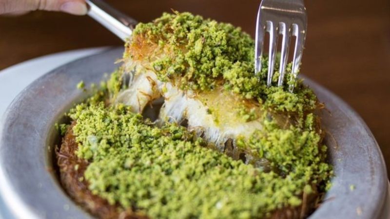 Hatay'ın imza lezzeti: Püf noktalarıyla künefe tarifi