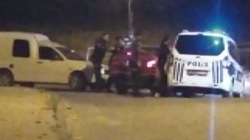 Arnavutköy’de, yabancı uyruklu ehliyetsiz sürücü polise yakalandı