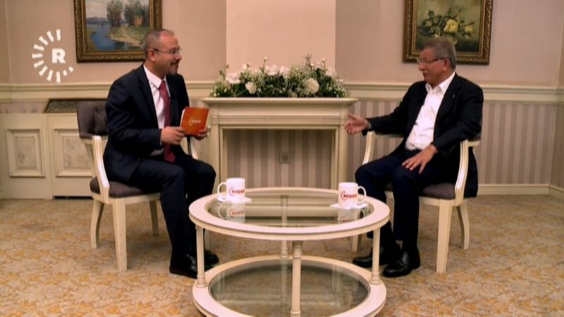 Ahmet Davutoğlu: Suriye'de Kürtler için federasyon kararı alınırsa saygı gösterilmeli