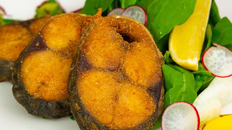 Çıtır lezzet arayanlara: Palamut tava tarifi