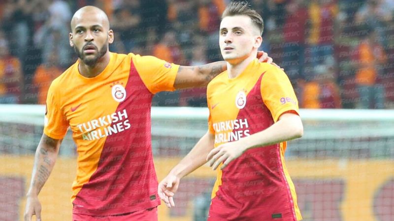 Kerem Aktürkoğlu ve Marcao tribünleri birlikte selamladı
