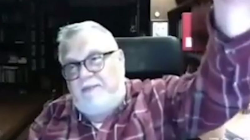 Celal Şengör, öğrencisinin eteğini kaldırıp attığı tokadı anlattı