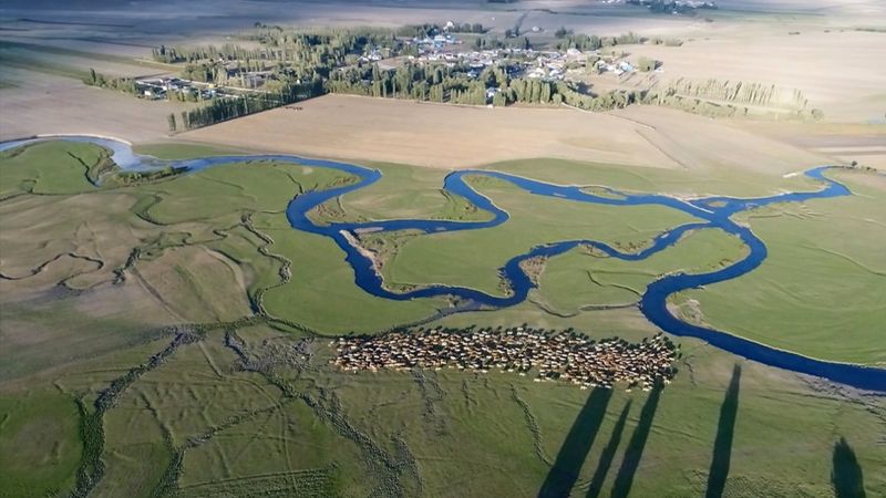 Kars'taki menderesler her mevsim güzelliğiyle cezbediyor