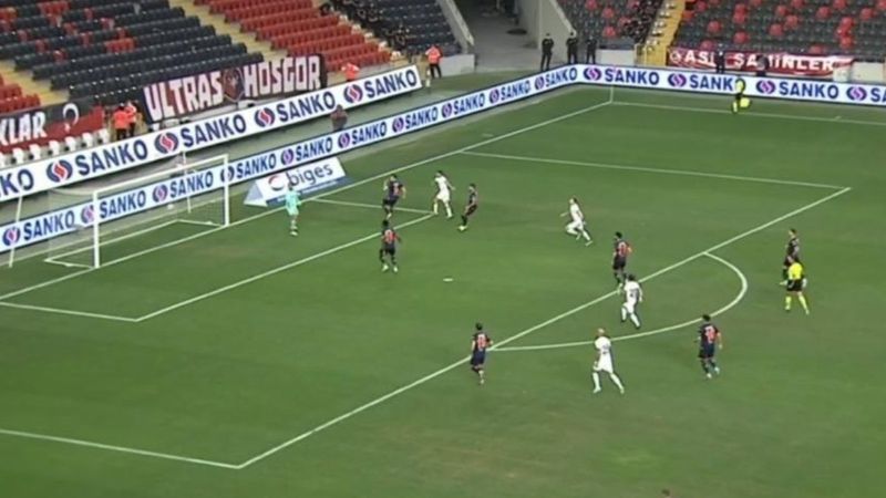 Muhammet Demir Süper Lig tarihinin en erken golünü attı