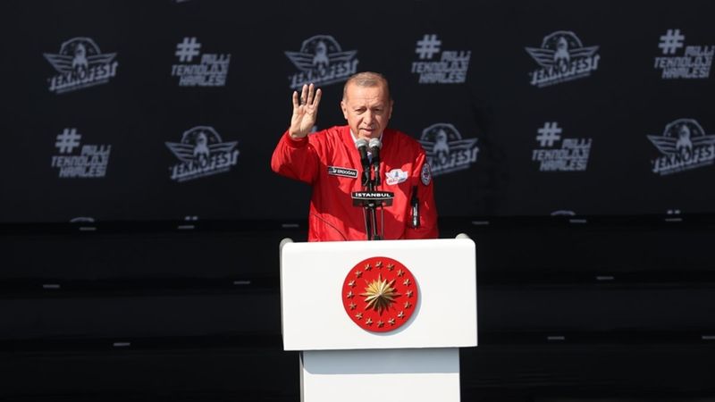 Cumhurbaşkanı Erdoğan TEKNOFEST'te sordu: Gösterileri beğendiniz mi
