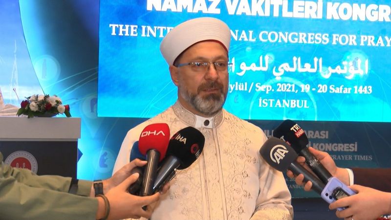 Ali Erbaş, Uluslararası Namaz Vakitleri Kongresi açılış programında konuştu