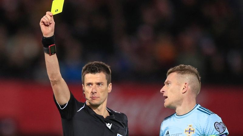 Ajax-Beşiktaş maçını Benoit Bastien yönetecek