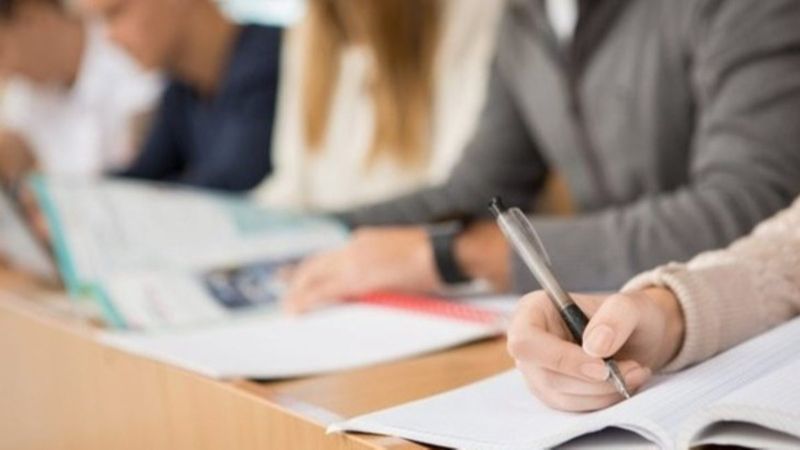 Diyarbakır belediyesinden üniversitelilere 750'şer lira destek