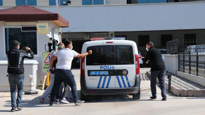 Ankara’da, 2 kız çocuğunu darbedip cinsel istismarda bulundular