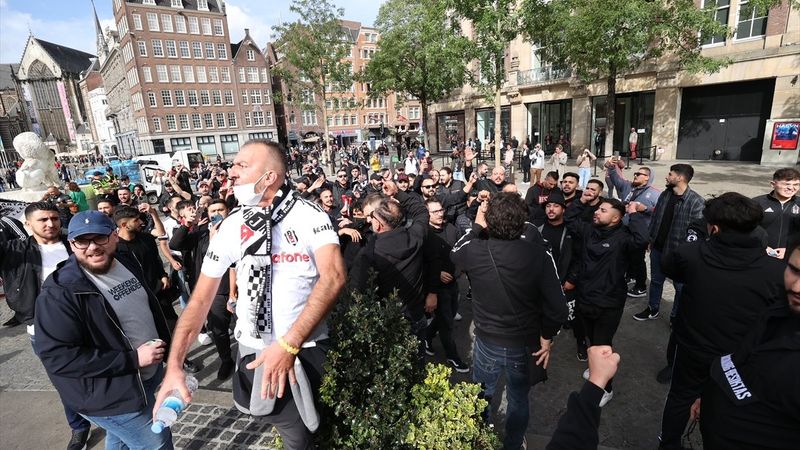 Beşiktaş taraftarı Hollanda'da
