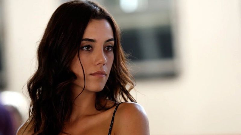 Cansu Dere’nin canlandırdığı 6 efsane karakter