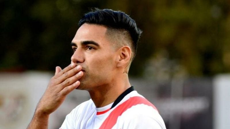 Falcao'dan Galatasaray'a yeni fatura