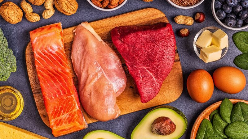 Yüksek ürik asidi azaltmaya yardımcı olan yiyecekler