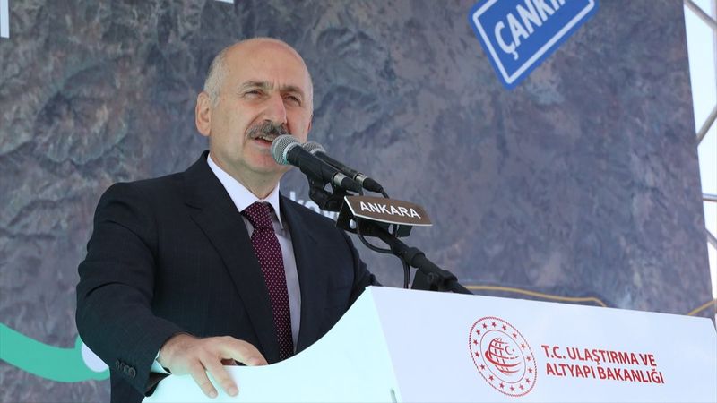 Adil Karaismailoğlu: Ulaşım ve iletişime 1 trilyon 200 milyar lira yatırım yaptık