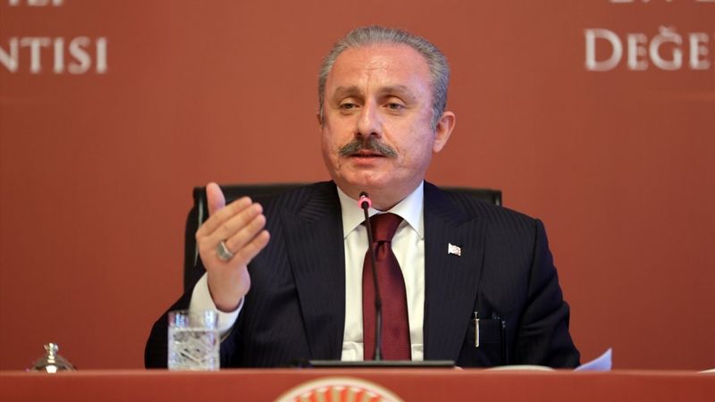 Mustafa Şentop: Yasama dokunulmazlığı tezkere sayısı 1359