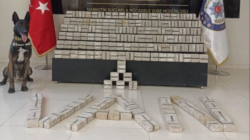 Van’da, 108 kilo 222 gram uyuşturucu ele geçirildi