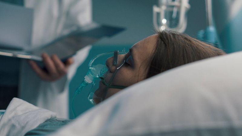 Aşı sonrası bile koronavirüsten ölüm riskini artıran 18 sağlık sorunu